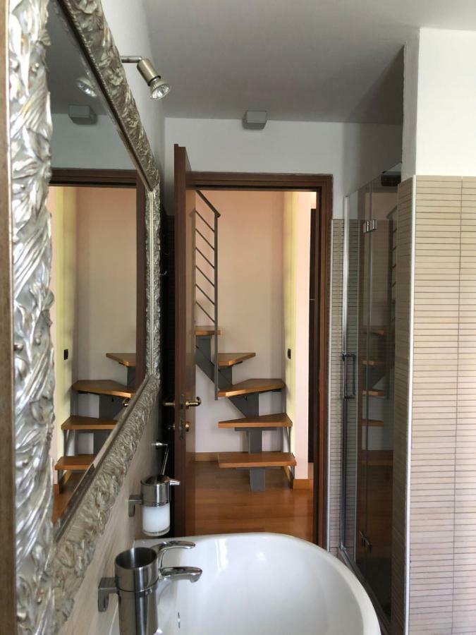 La Valletta Suite Дервио Екстериор снимка